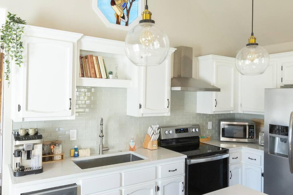 Waddle On Inn- Hot Tub, Pet Friendly, Fully Fenced, 5 Blocks To Beach! Ocean Park Kültér fotó